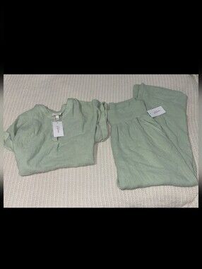 NWT Maternity Set